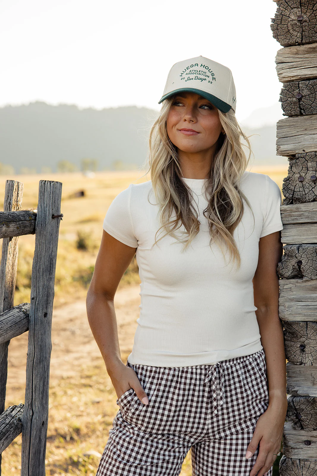 The Arlet Basic Tee - Image 11