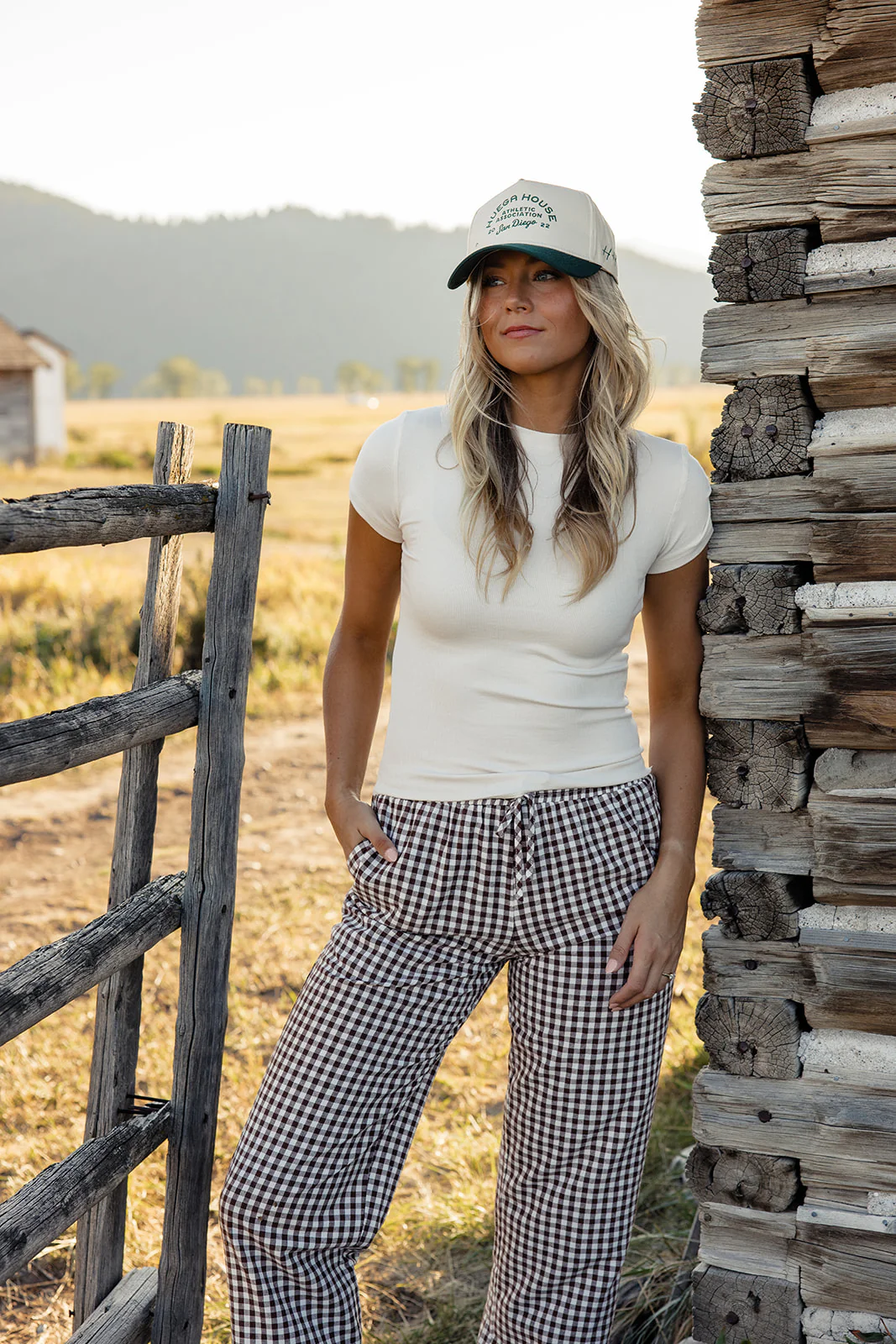The Arlet Basic Tee - Image 9