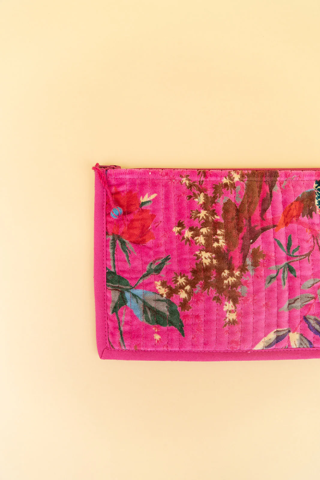 The Essentials Flat Zip Pouch - Image 12