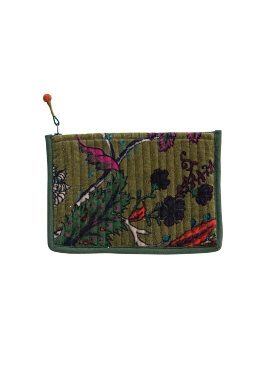The Essentials Flat Zip Pouch - Image 20