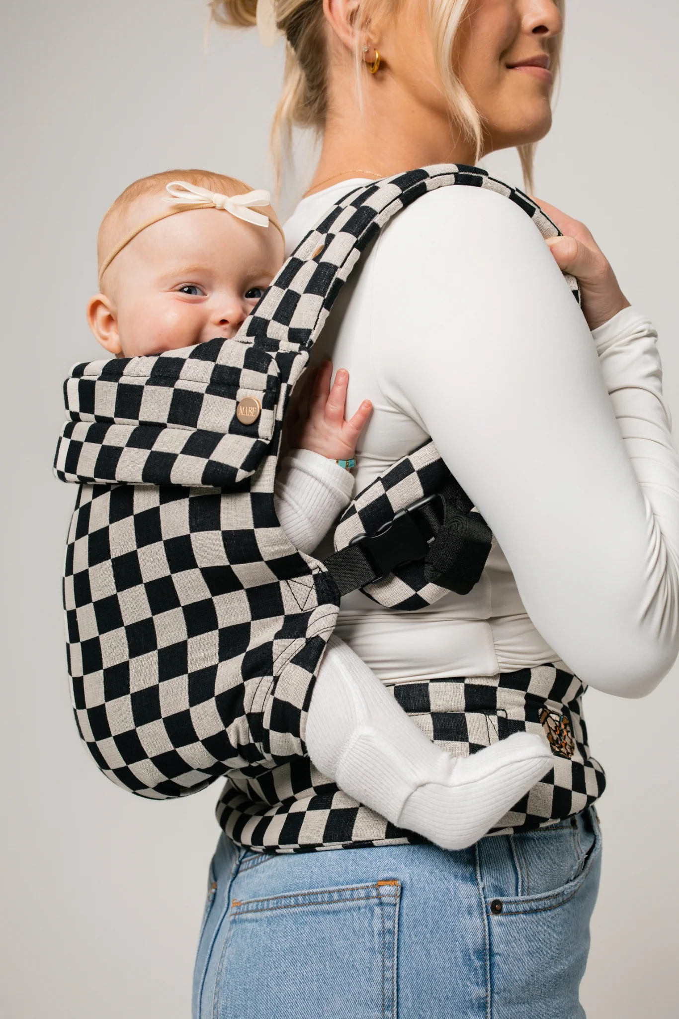 The Monarch Carrier - Ebony Check - Image 3