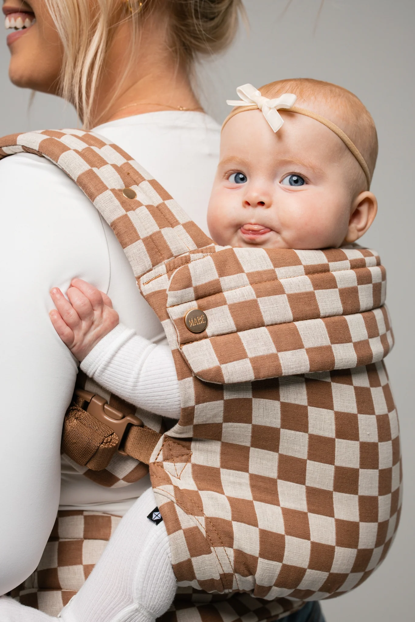 The Monarch Carrier - Mocha Check - Image 8