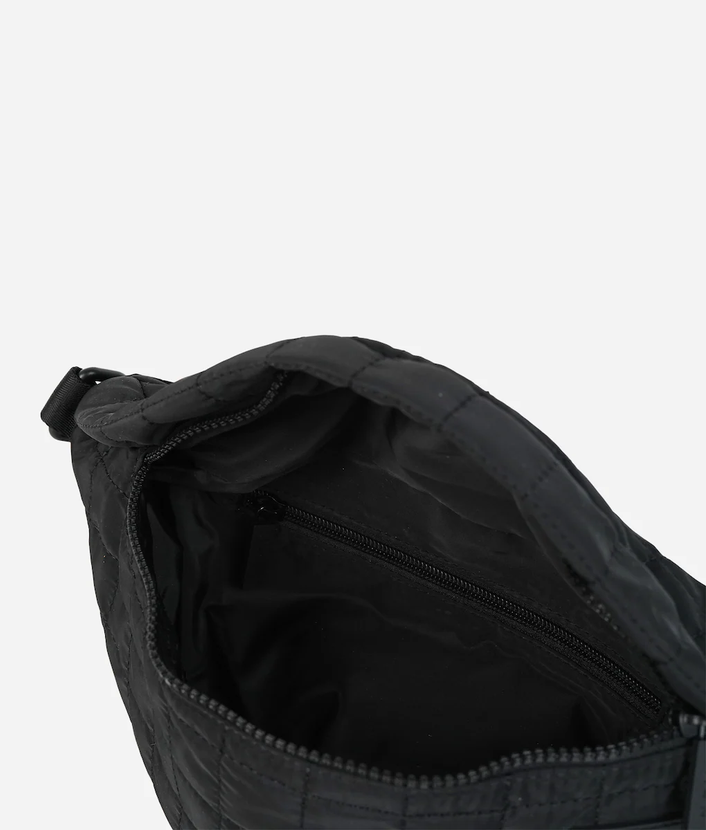 The Quilted Fawny Pack - Image 6