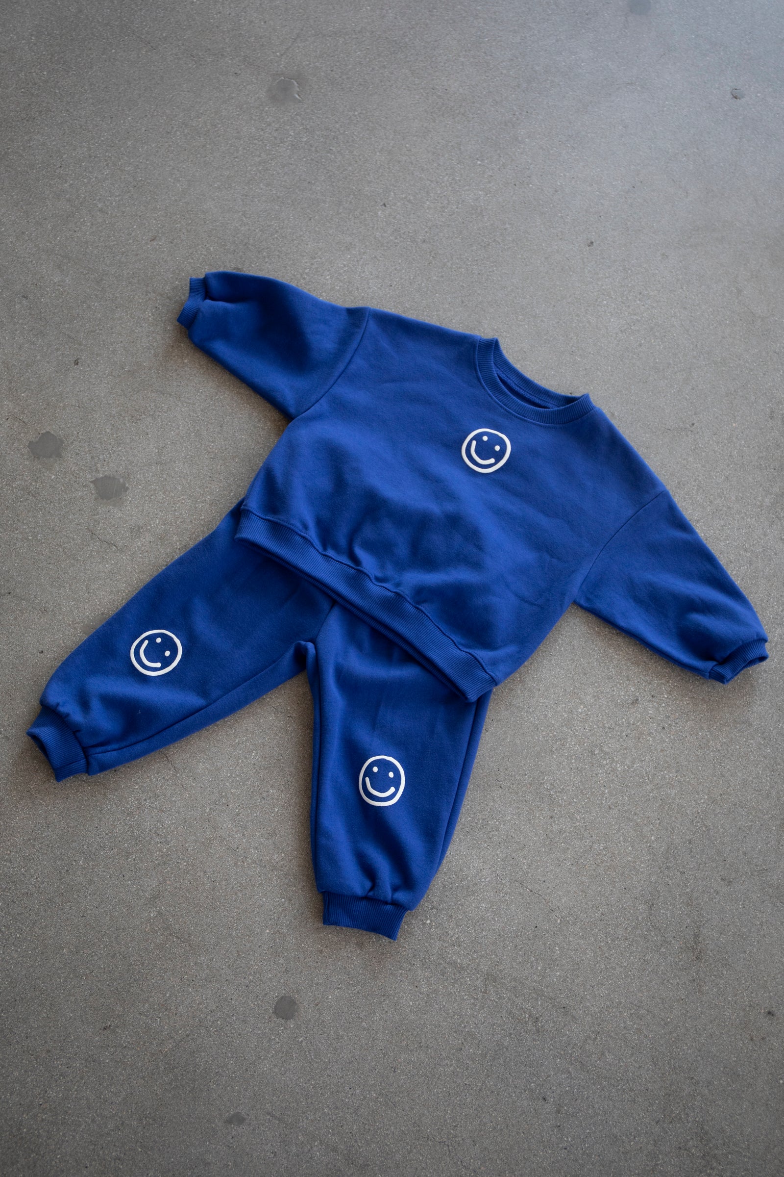 The Smiley Sweat Set - Image 2