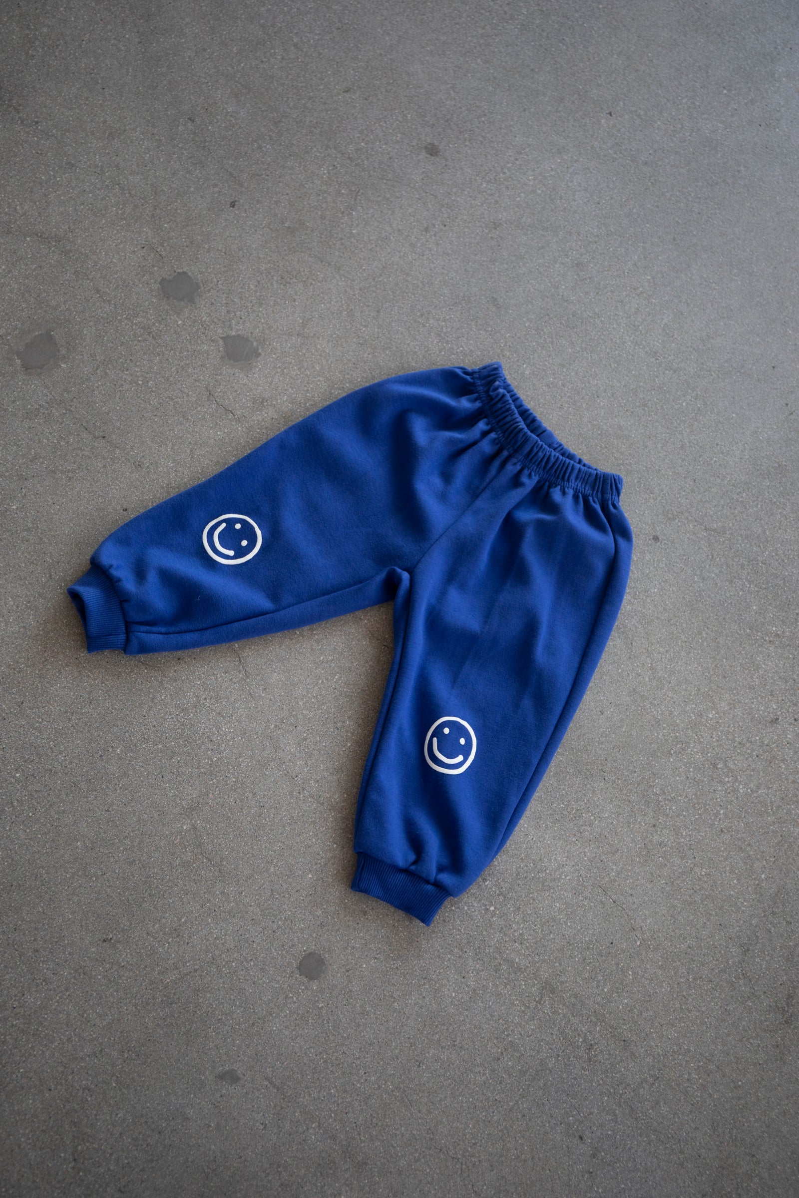 The Smiley Sweat Set - Image 3