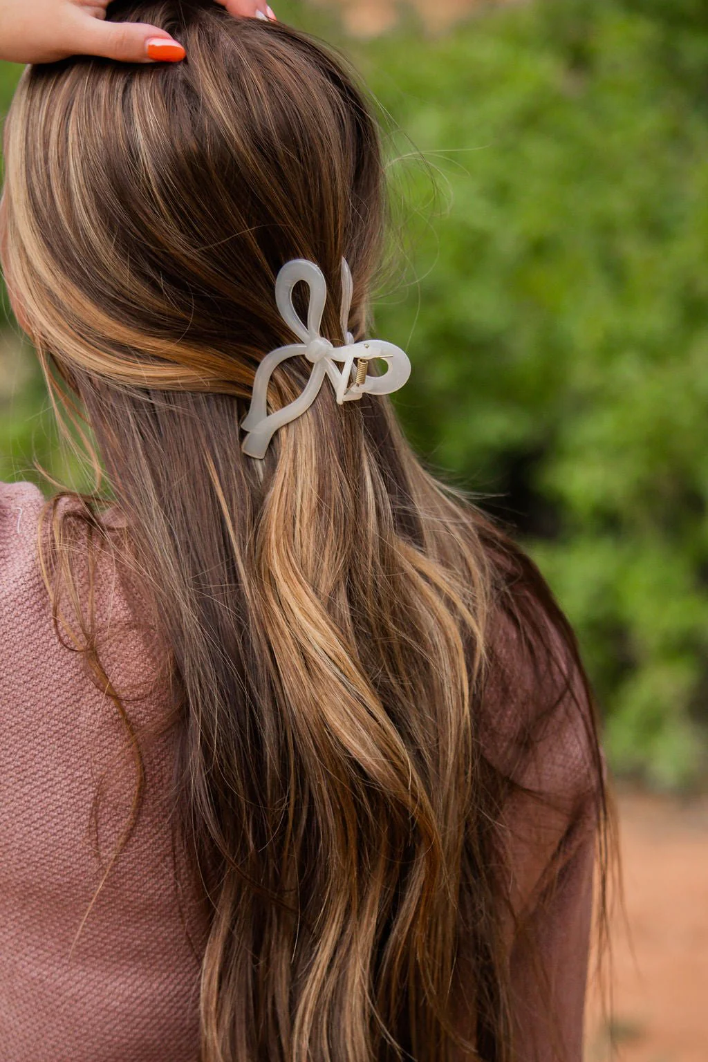 Vintage Bow Claw Clip - Image 5