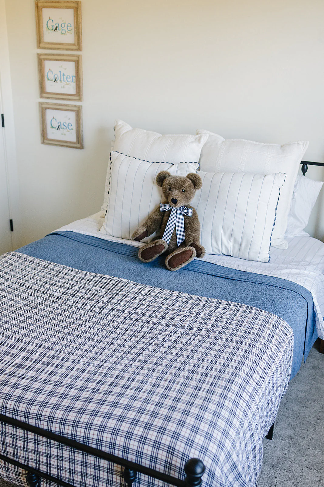 Vintage Plaid + Navy Plaid Twin Muslin Quilt - Image 2
