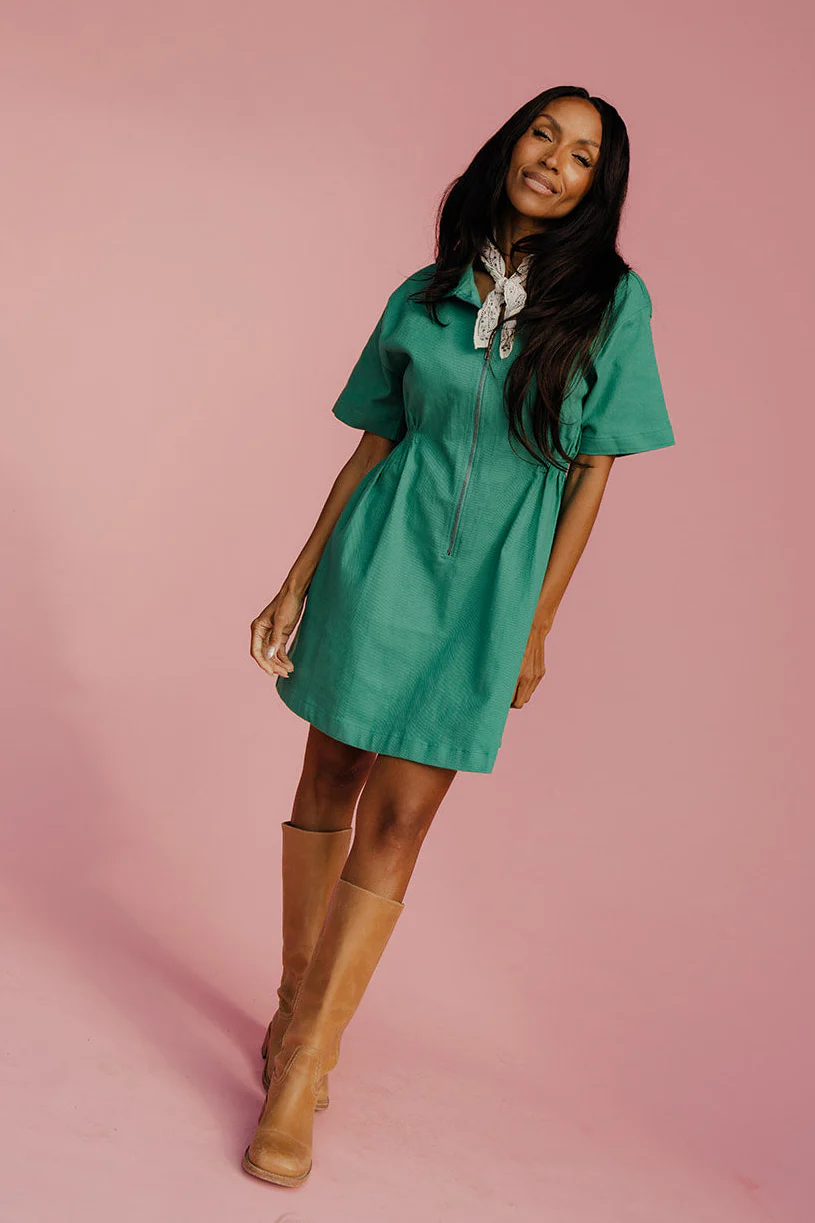 Weekend Wear Zip Dress - Image 3