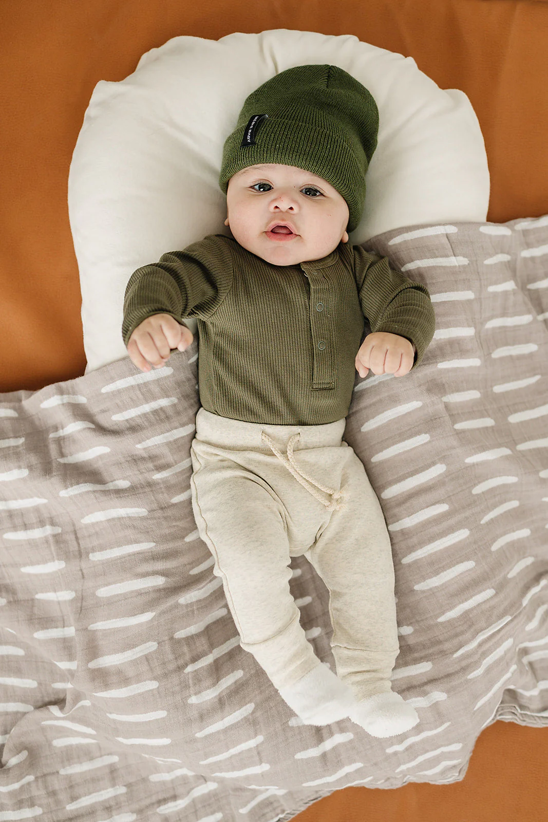 Winter Green Organic Snap Long Sleeve Ribbed Bodysuit - Image 2