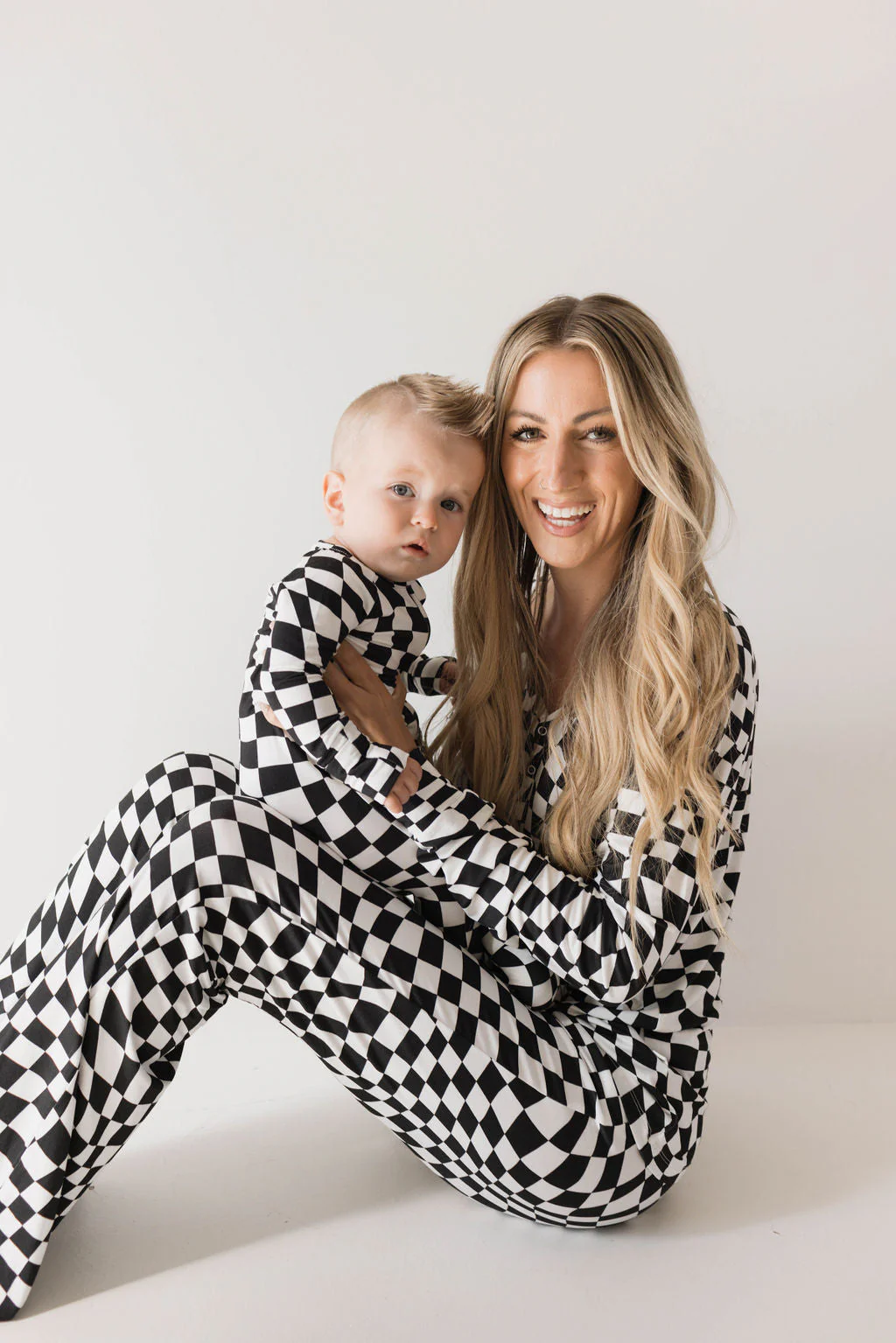 Women's Bamboo Pajamas | Black & White Wavy Checkerboard - Image 4